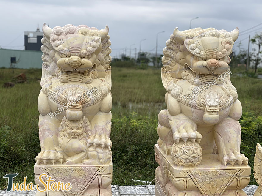 Tượng Kỳ Lân đá cẩm thạch cà rốt tự nhiên (KL-20)