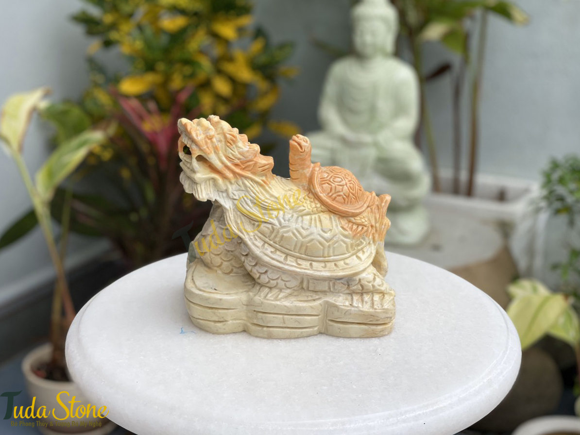 Tượng Long Quy bằng Đá Cà Rốt Vàng