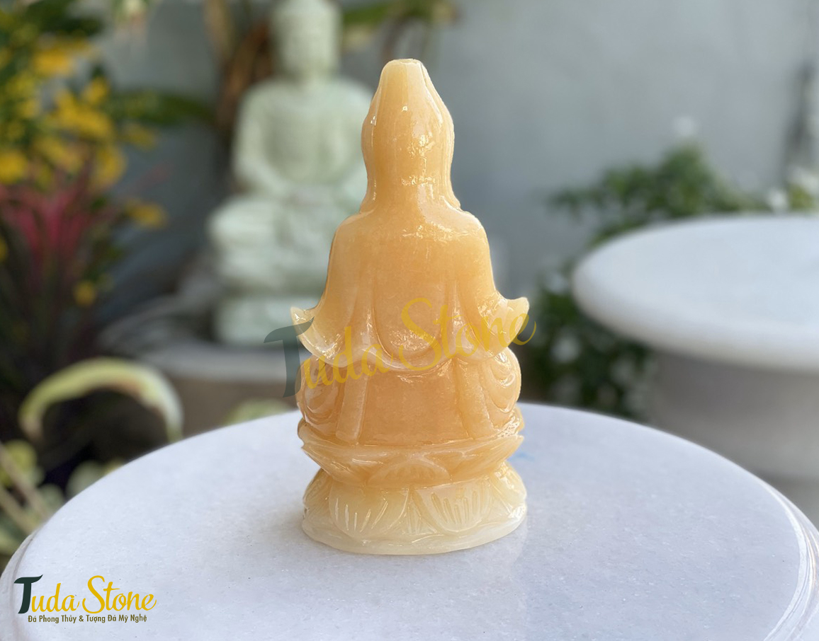 Tượng Phật Quan Âm ngồi thủ ấn bằng Đá Ngọc Hoàng Long