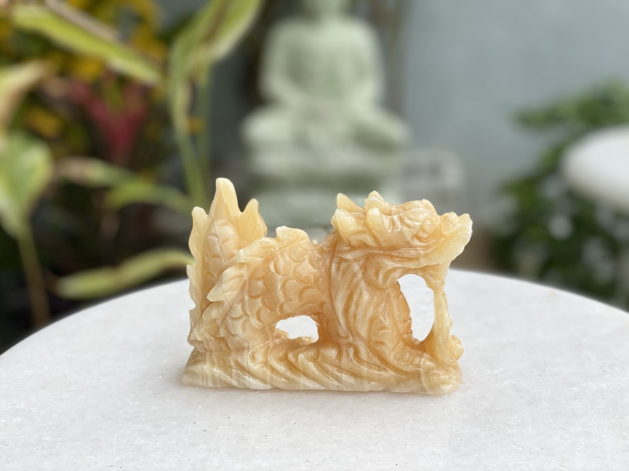 Tượng Rồng phong thủy bằng Đá Ngọc Hoàng Long