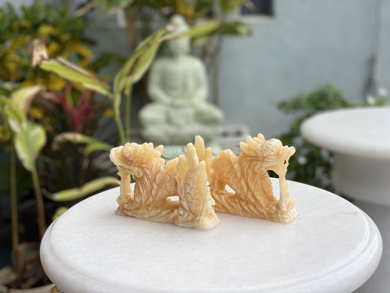 Tượng Rồng phong thủy bằng Đá Ngọc Hoàng Long