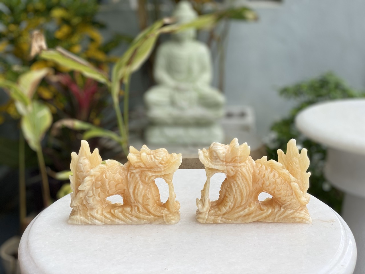 Tượng Rồng phong thủy bằng Đá Ngọc Hoàng Long
