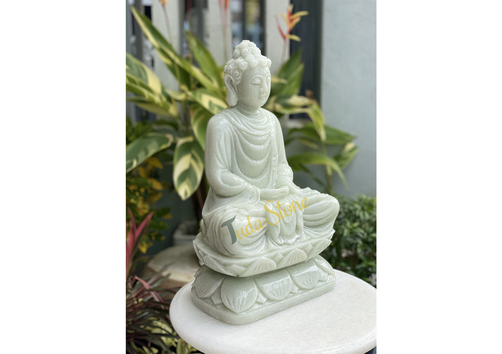 Tượng Phật Thích Ca ngồi thiền bằng Đá Cẩm Thạch Xanh nhạt  (TC-01)