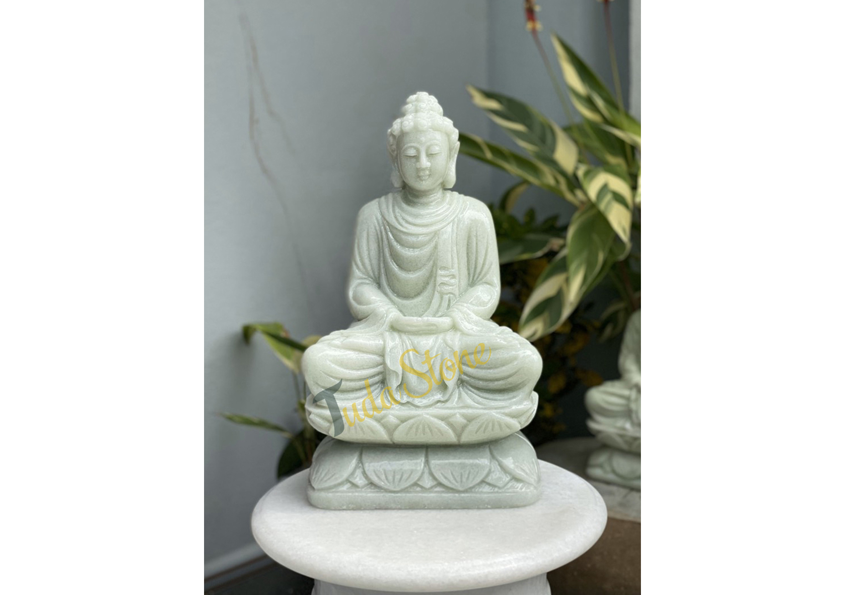 Tượng Phật Thích Ca ngồi thiền bằng Đá Cẩm Thạch Xanh nhạt  (TC-01)