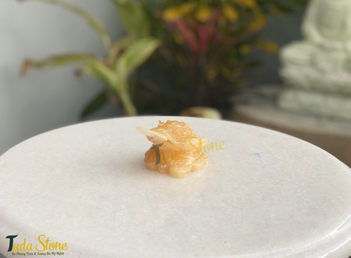 Tượng Thiềm Thừ mini bằng Đá Ngọc Hoàng Long 