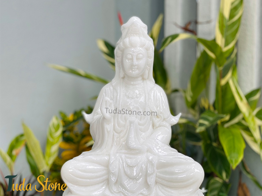 Tượng Phật Quan Âm bằng đá trắng