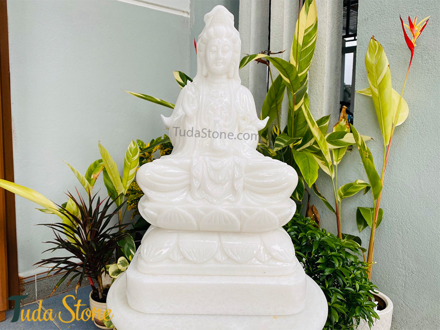 Tượng Phật Quan Âm bằng đá trắng