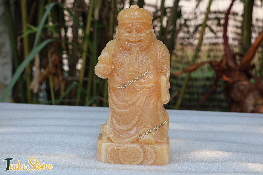 Tượng Quản Gia bằng đá ngọc Hoàng Long tự nhiên