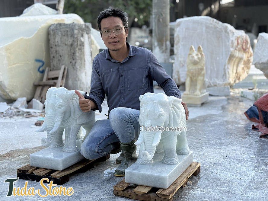 Tượng Voi đá trắng trong xanh 50cm