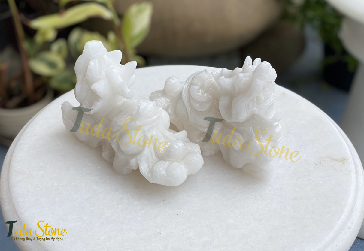 Tượng Tỳ Hưu bằng Đá Cẩm Thạch Trắng (12)