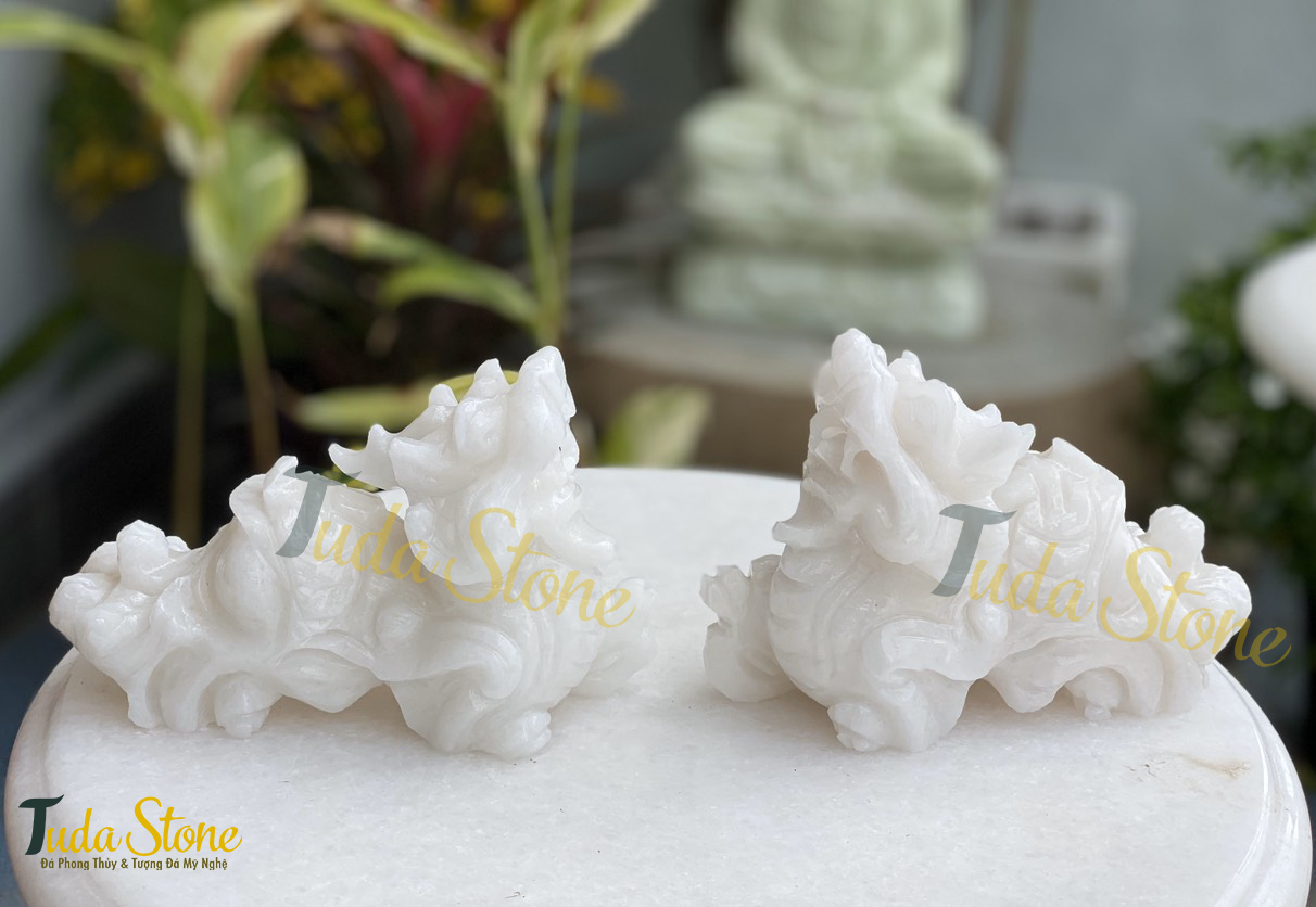 Tượng Tỳ Hưu bằng Đá Cẩm Thạch Trắng (12)