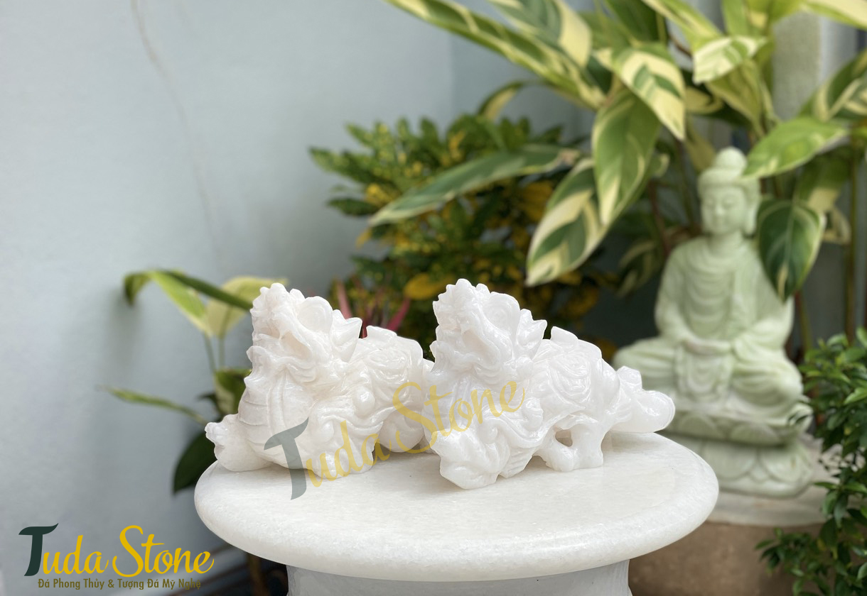 Tượng Tỳ Hưu bằng Đá Cẩm Thạch Trắng (20)