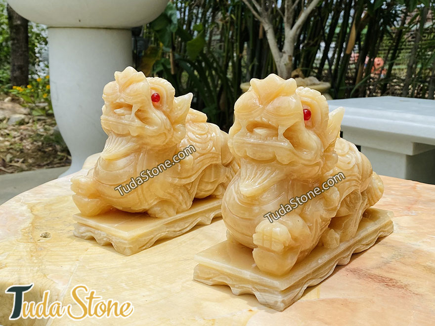 Tỳ Hưu đá ngọc Hoàng Long vàng
