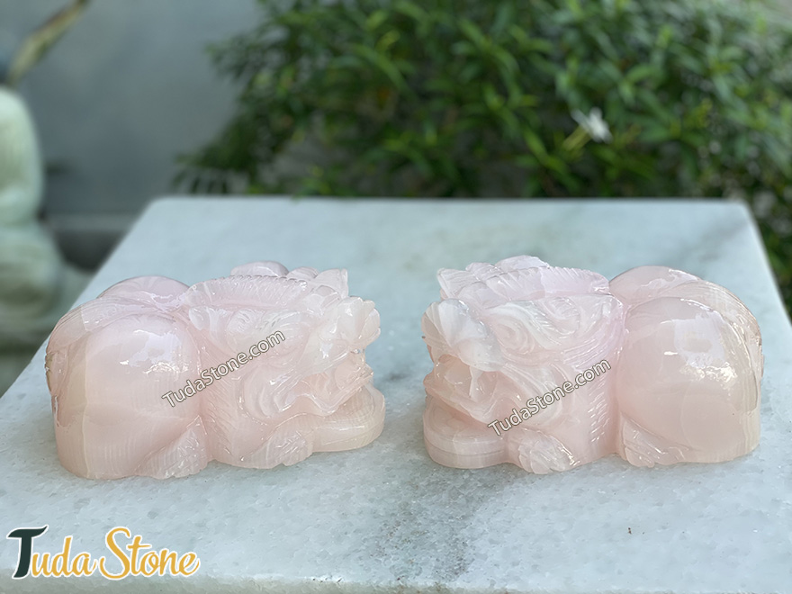 Tỳ Hưu đá ngọc hồng Onyx (mẫu to tròn)