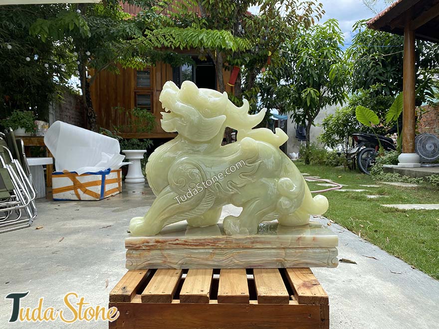 Tượng Tỳ Hưu đá ngọc xanh Pakistan tự nhiên