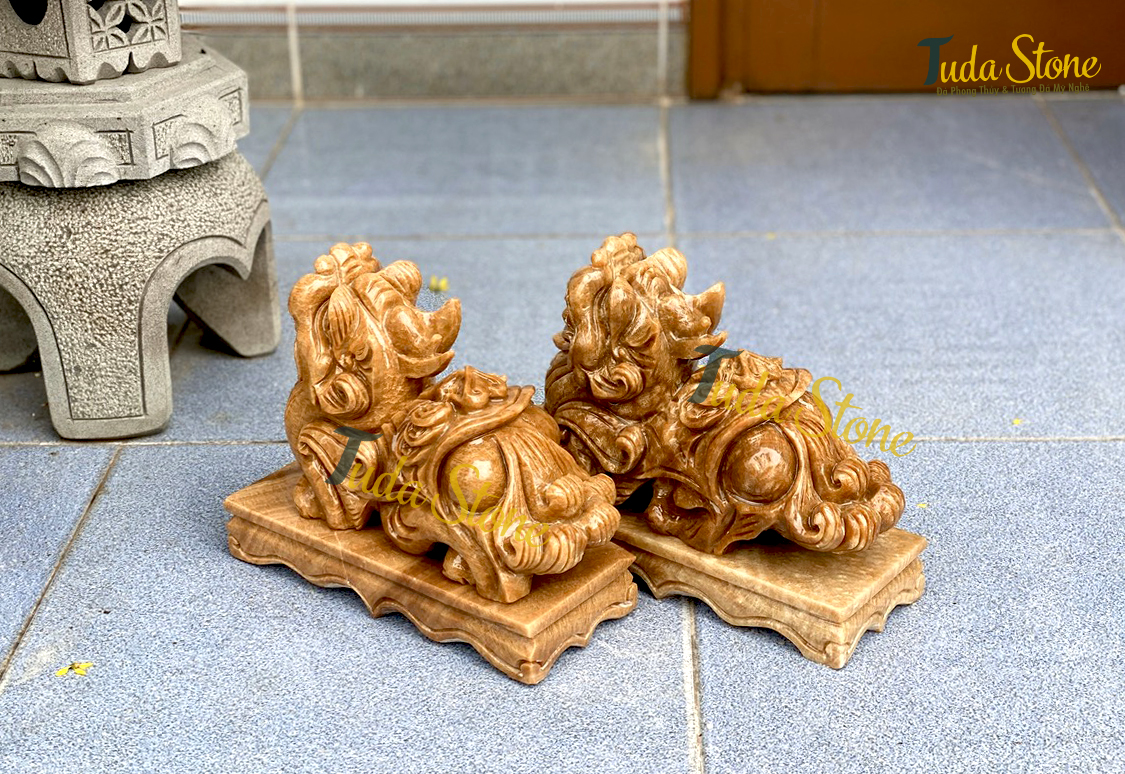 Tượng Tỳ Hưu bằng Đá Vân Gỗ (25)