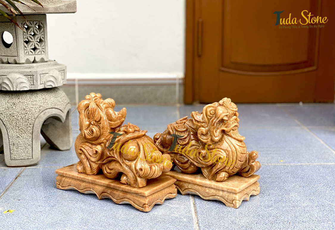 Tượng Tỳ Hưu bằng Đá Vân Gỗ (25)