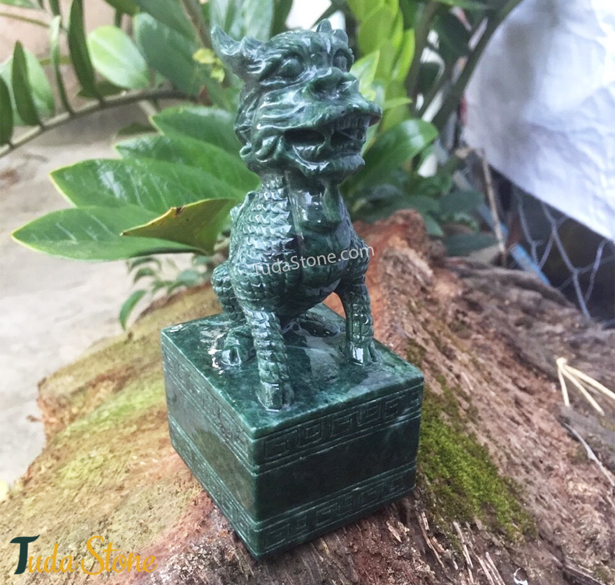 Ấn Kỳ Lân bằng đá