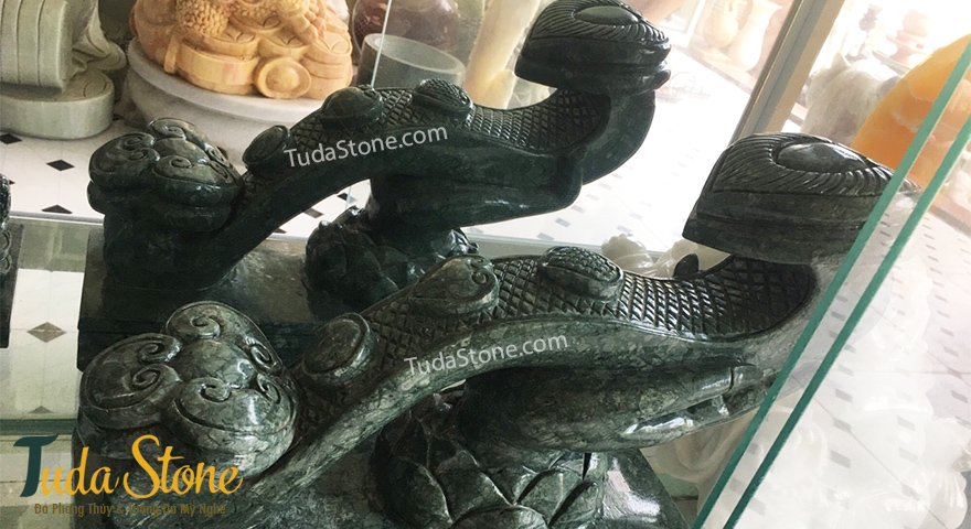Gậy như ý bằng đá